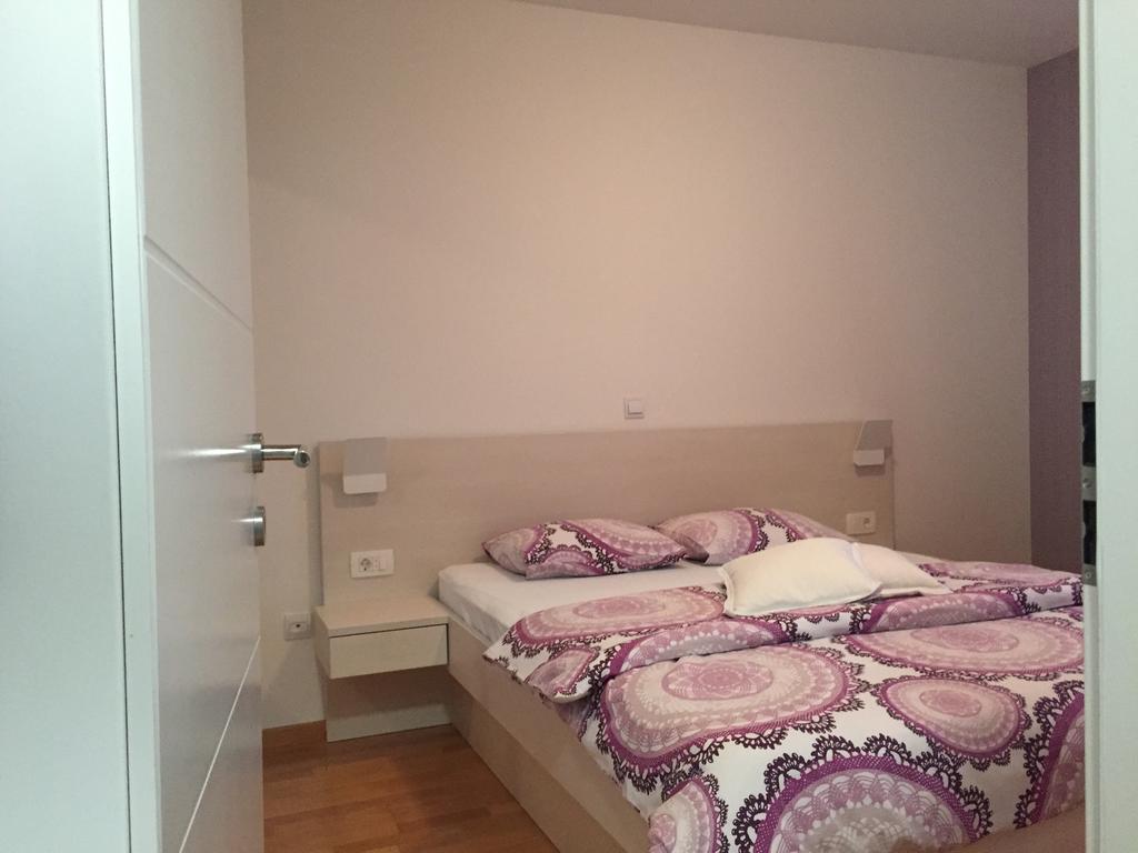 Modern Apartments Makarska Bagian luar foto